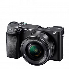 Sony A6300 con lente