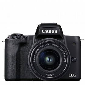 Canon EOS M50 MK II con lente